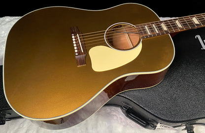 NEW! Gibson Acoustic J-45 Gold Top Acoustic-Electric Guitar - Gold Top - Custom Shop - Limited Edition - 4.35lbs - Authorized Dealer - G07816