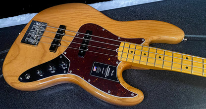 NEW ! Fender American Professional Jazz Bass Maple Fingerboard - Ash Body - Natural Finish - 8.8lbs - Authorized Dealer - In-Stock! G07810