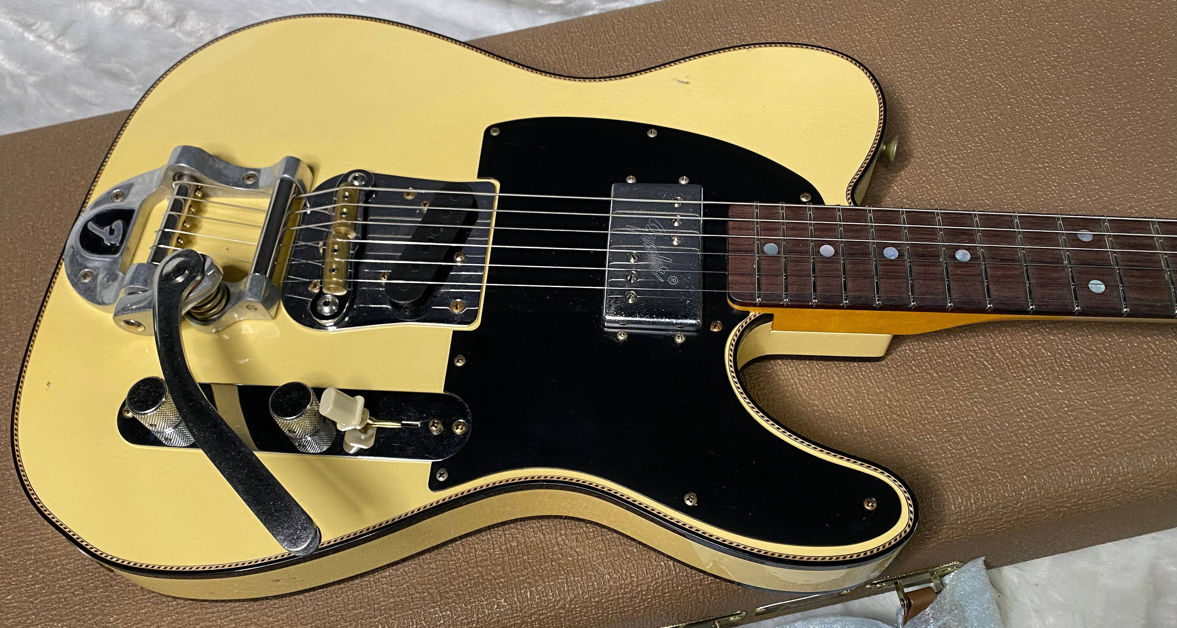 NEW! Fender Limited Edition Cunife Telecaster Custom Journeyman Relic - Aged Vintage White Finish - Authorized Dealer - 8.6lbs - G07111