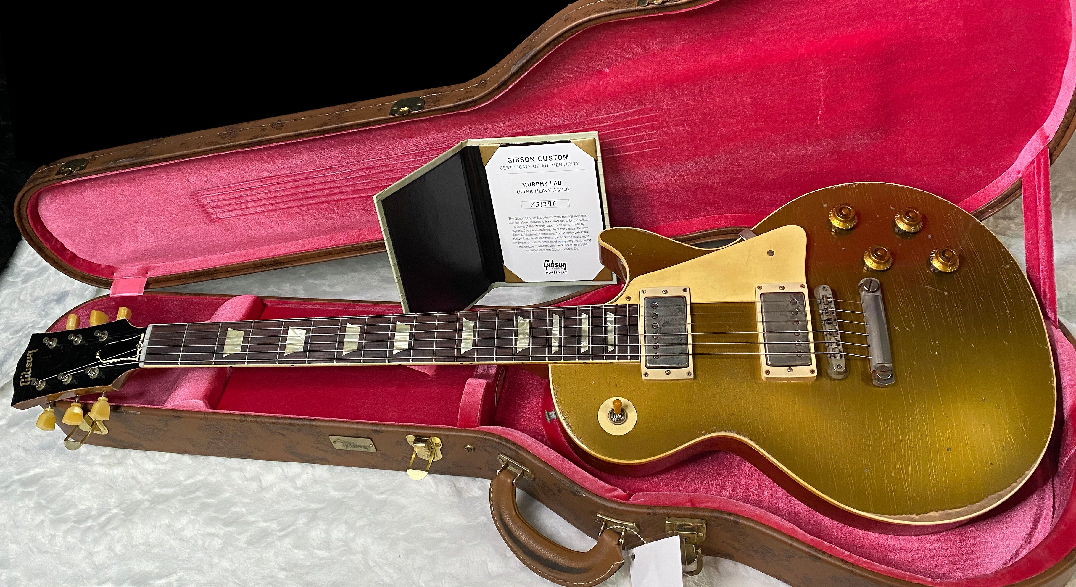 NEW! Gibson Custom Shop '57 Les Paul Gold Top Reissue Ultra Heavy Murphy Lab - Authorized Dealer - ONLY 8.5 lbs! - G06413