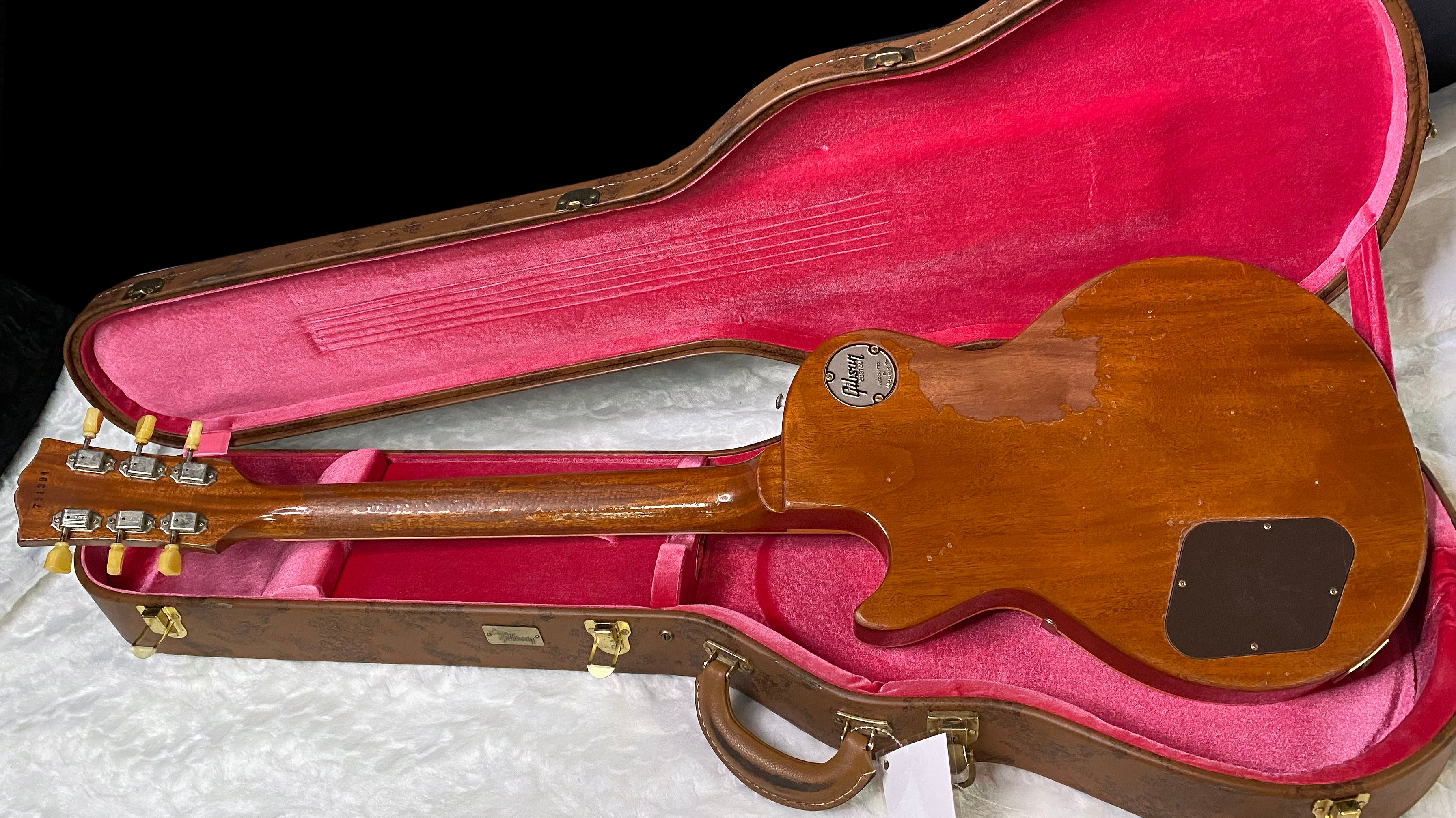 NEW! Gibson Custom Shop '57 Les Paul Gold Top Reissue Ultra Heavy Murphy Lab - Authorized Dealer - ONLY 8.5 lbs! - G06413