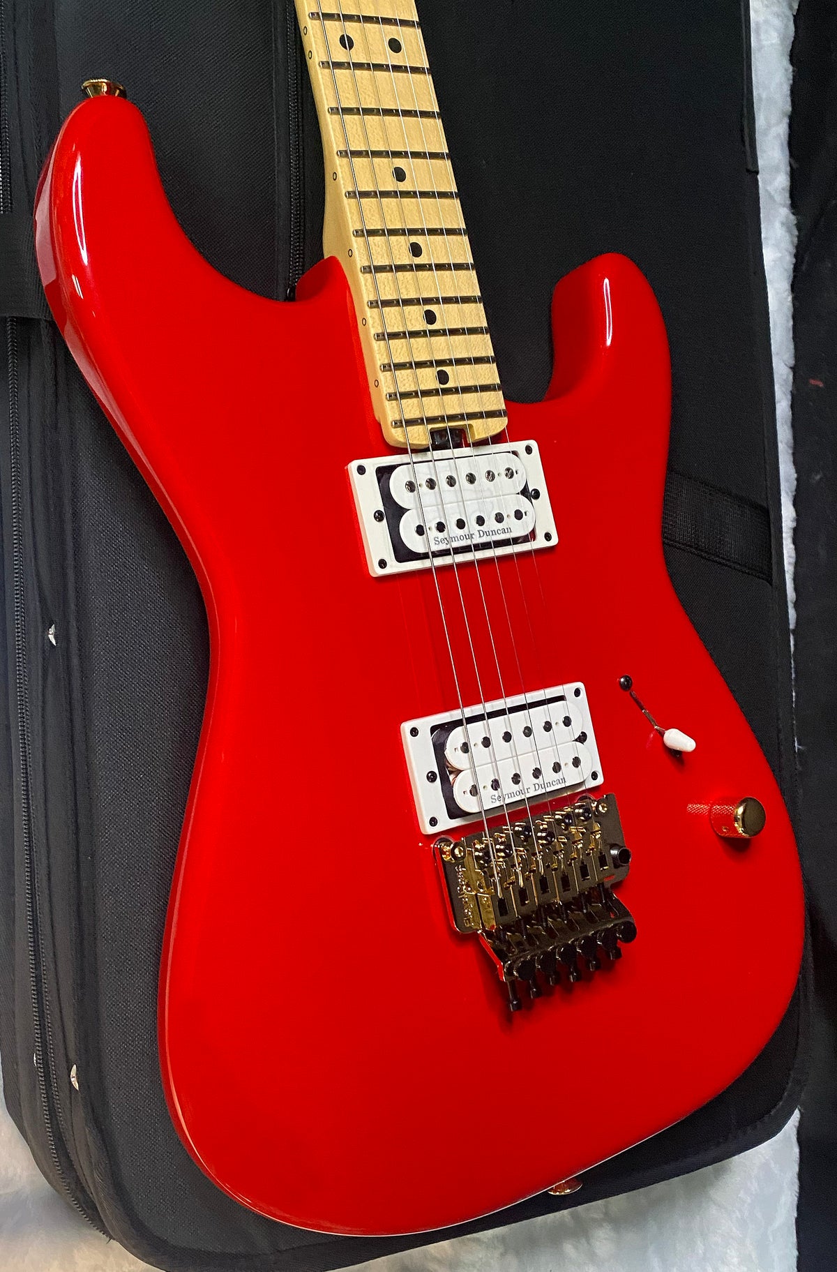 NEW! Charvel American Neo-Classic San Dimas SD1 HH FR - Floyd Rose - Seymour Duncan Pick-UPs - Racing Red - Authorized Dealer - 8.4 lbs - G07811