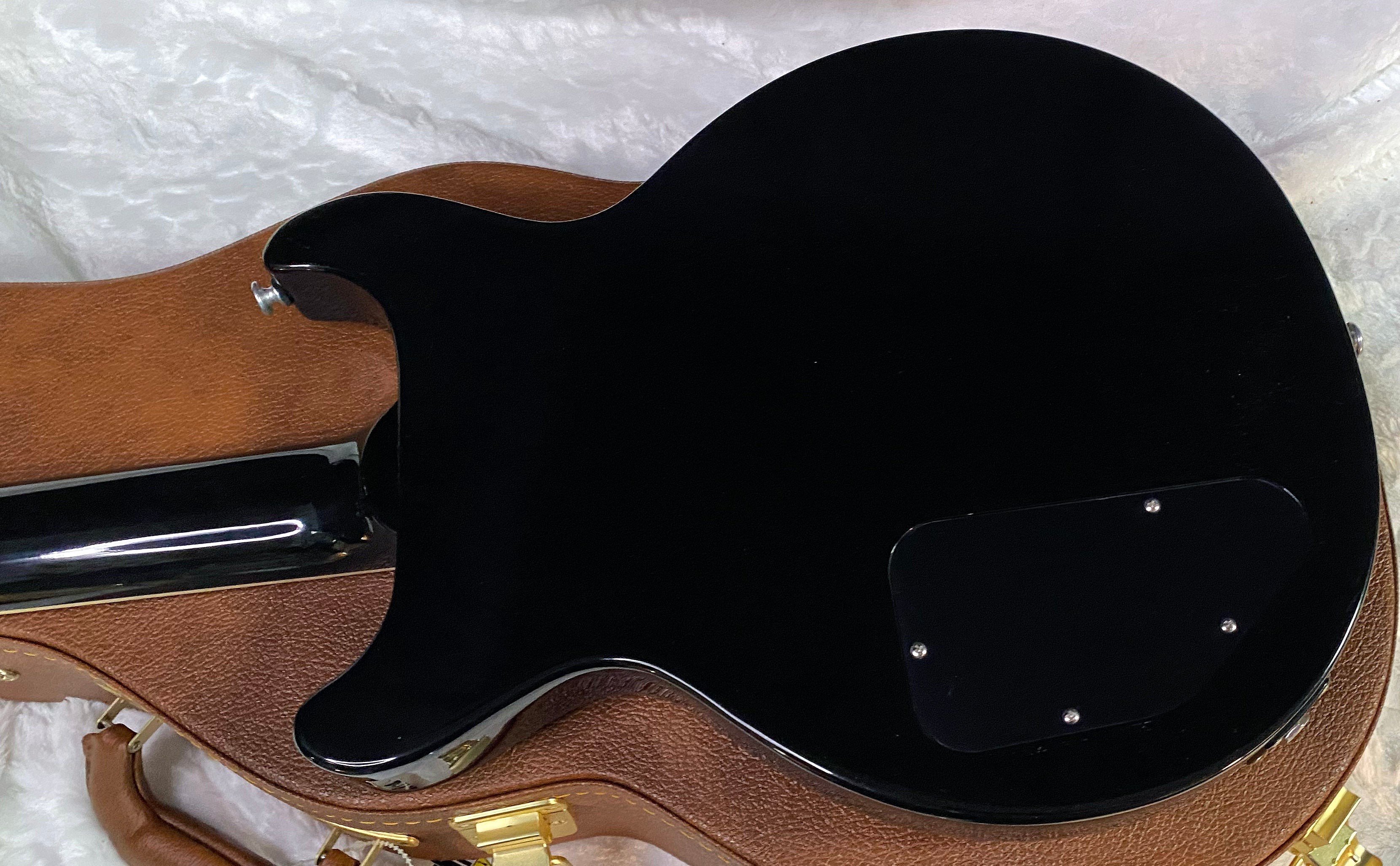 NEW! Gibson Les Paul Special Double Cutaway - Ebony Finish - 7.45lbs - Authorized Dealer - G06393