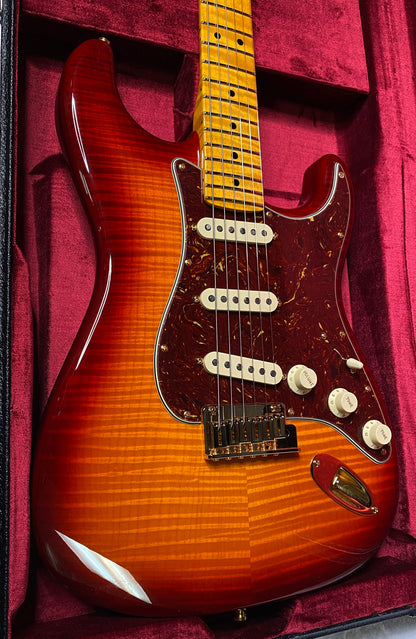 NEW! Fender Limited Edition Custom Deluxe AAA Flame Stratocaster - Hand Wound Pick-Ups - Gold Hardware - Aged Cherry Sunburst - 7.6lbs - Authorized Dealer - G07114 - WOW!