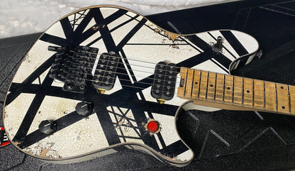 NEW! EVH Custom Shop Wolfgang Special Edition Relic Black and White Stripes - 7.7lbs - ULTRA RARE! Authorized Dealer - G07119