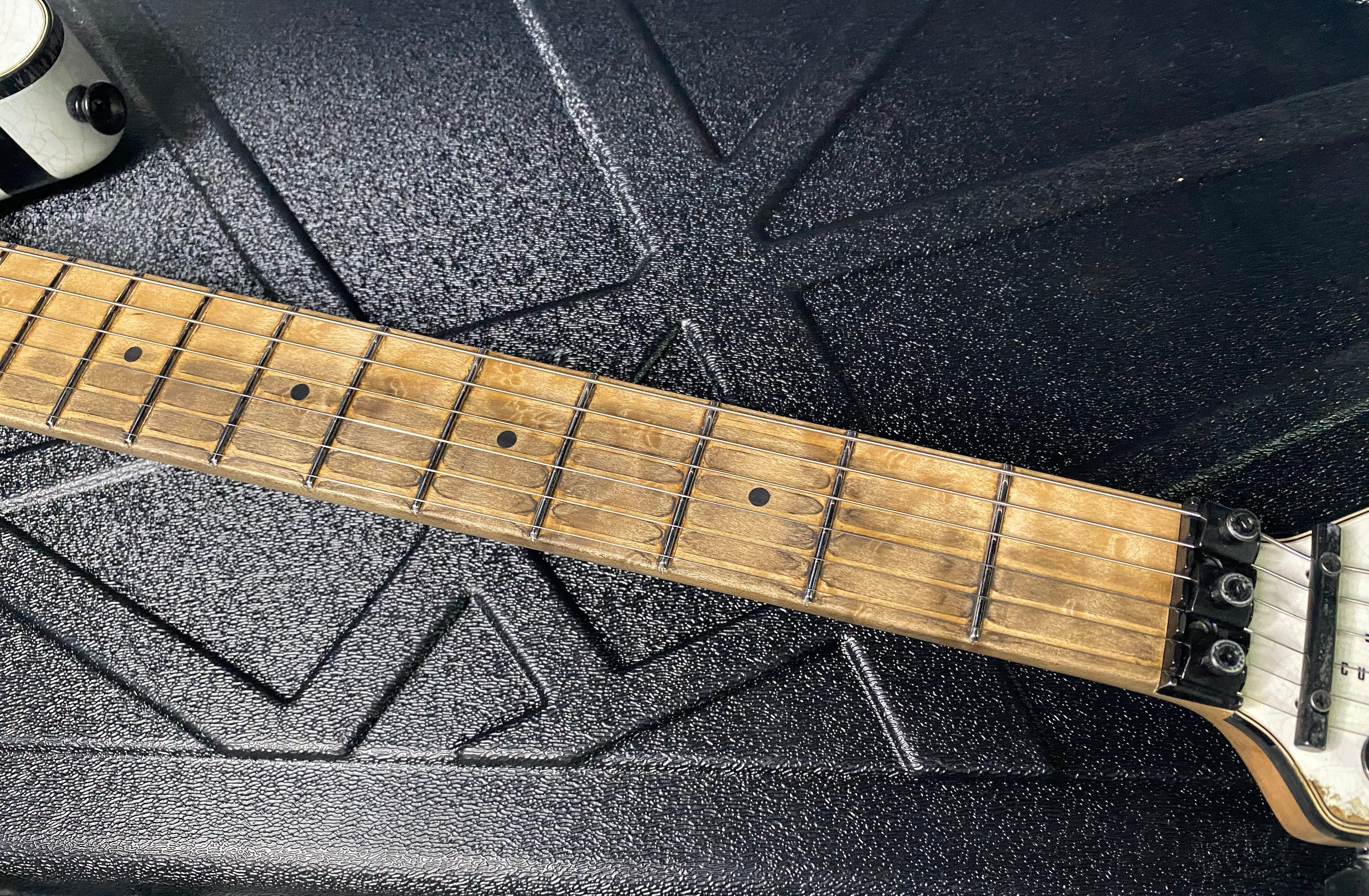 NEW! EVH Custom Shop Wolfgang Special Edition Relic Black and White Stripes - 7.7lbs - ULTRA RARE! Authorized Dealer - G07119