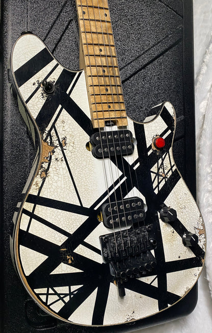 NEW! EVH Custom Shop Wolfgang Special Edition Relic Black and White Stripes - 7.7lbs - ULTRA RARE! Authorized Dealer - G07119