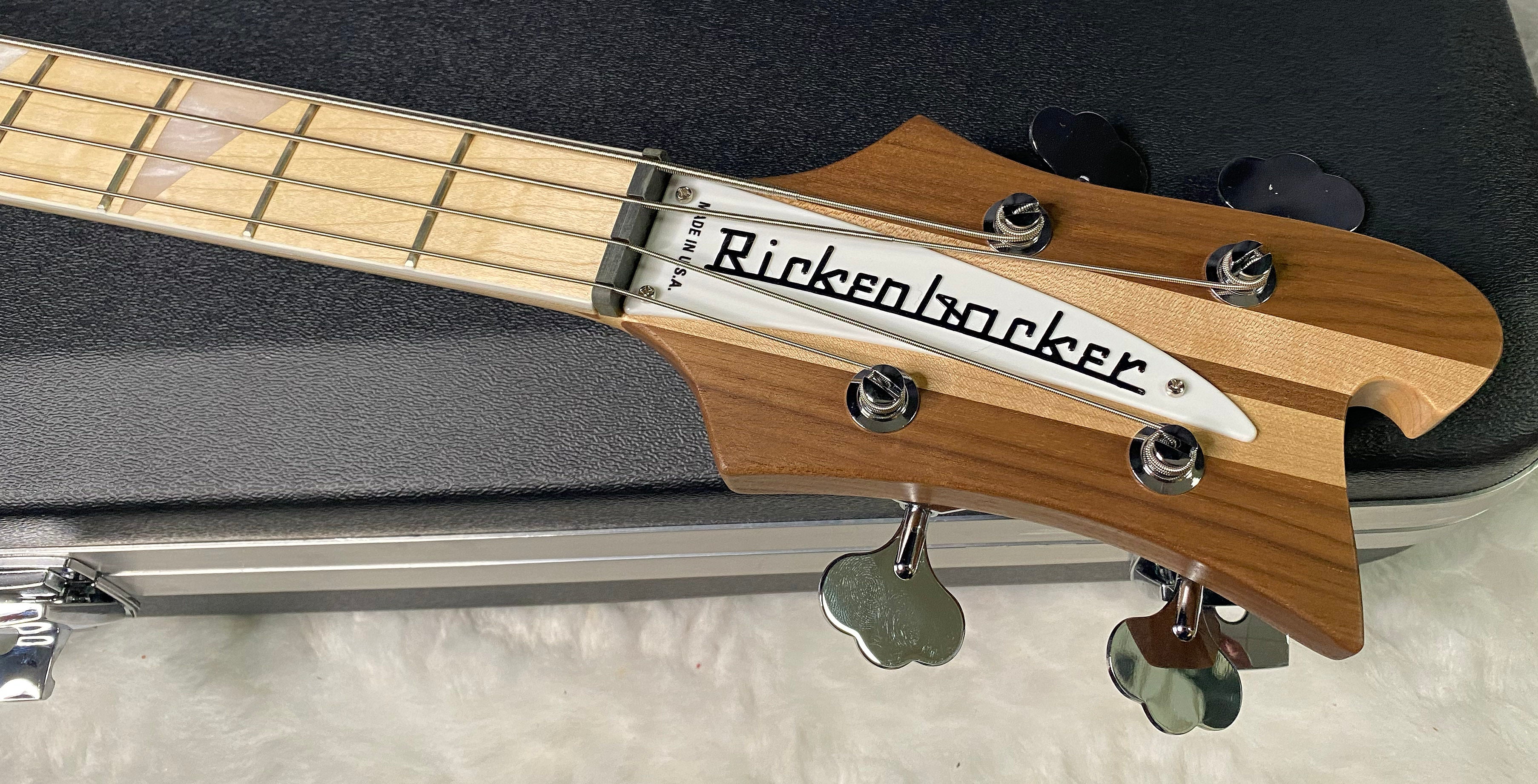 NEW! Rickenbacker 4003 W Walnut - 4-String Bass - Authorized Dealer - 9.2 lbs - G07122