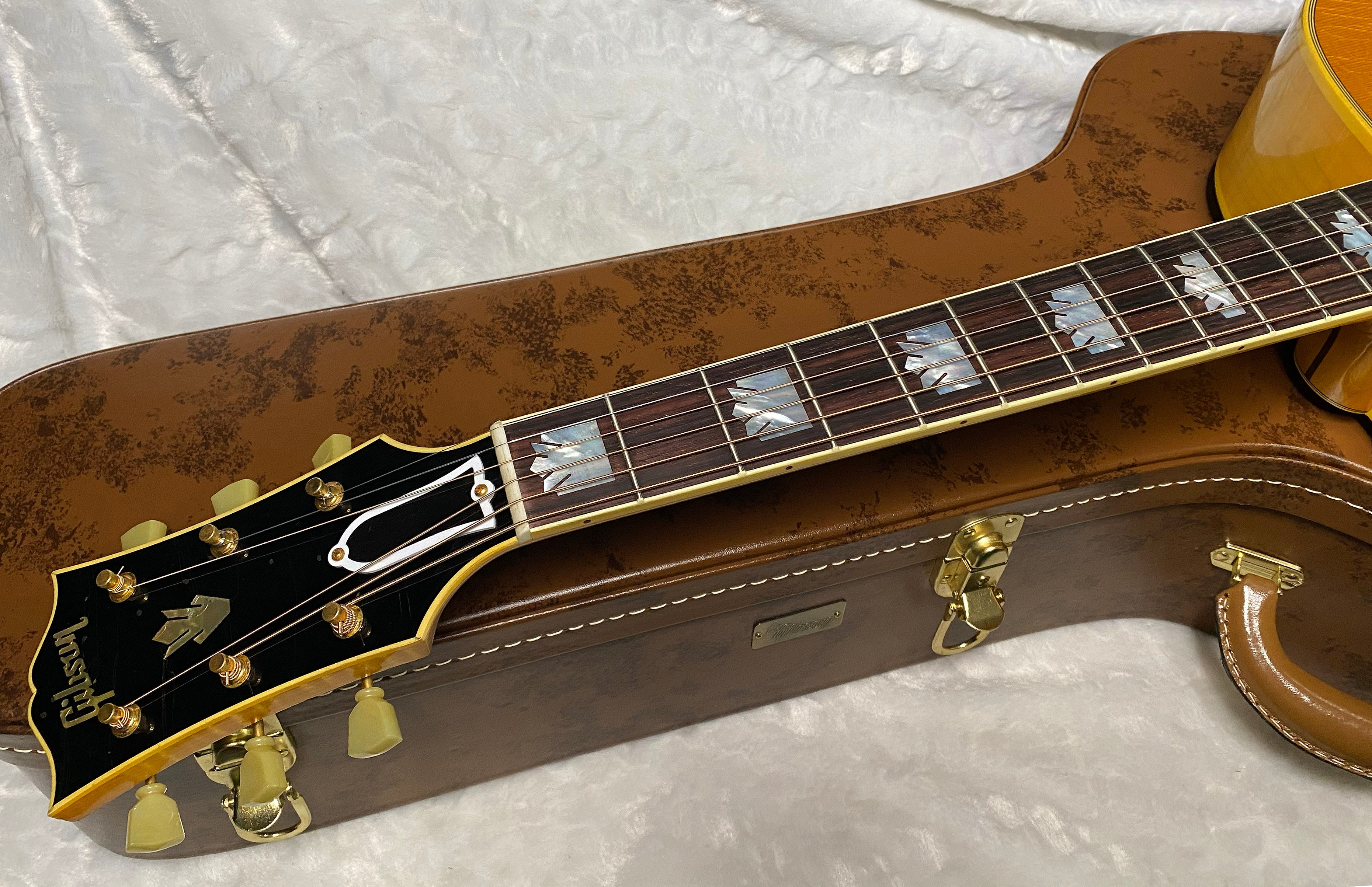 NEW! Gibson 1957 SJ-200 Light Aged Murphy Lab Custom Shop Acoustic Guitar - 4.3lbs - Authorized Dealer - G07127