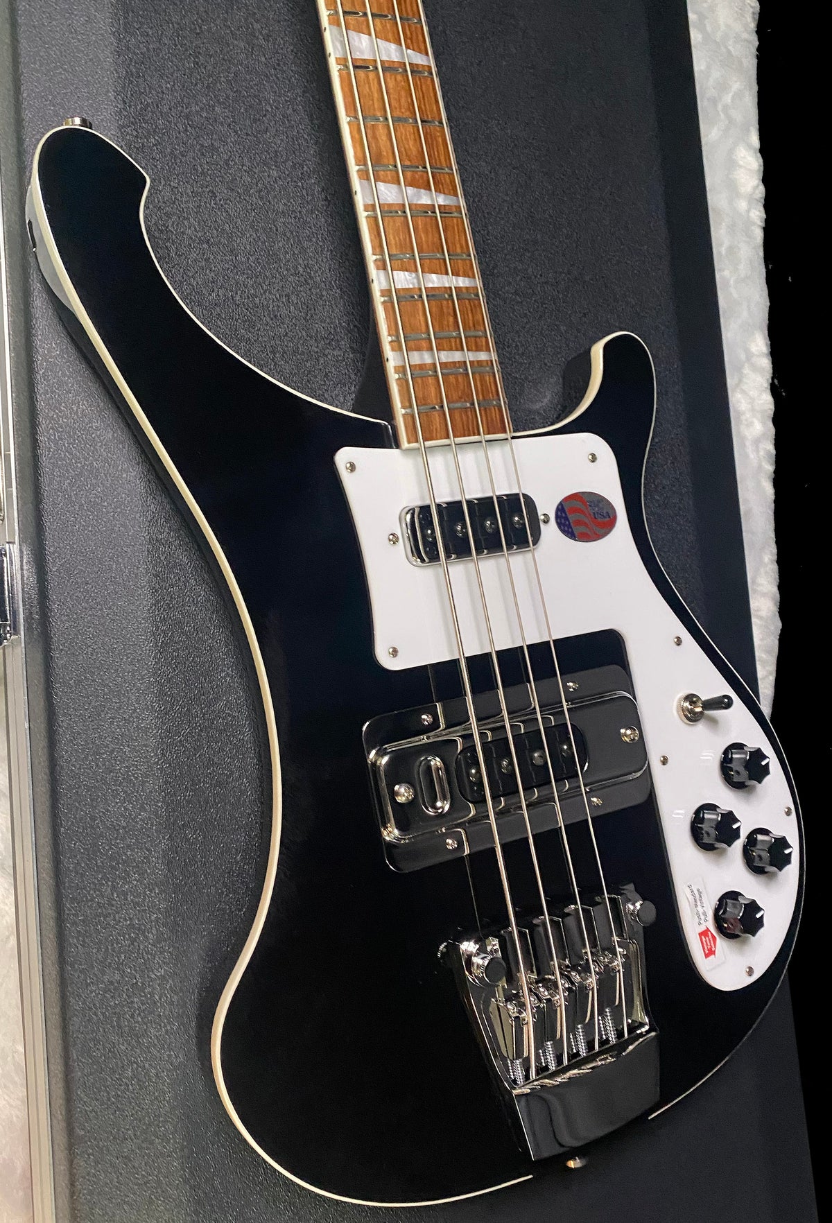 NEW! Rickenbacker 4003 Jetglo Jet Glo JG - 4-String Bass - Authorized Dealer - 9.7 lbs - G07837