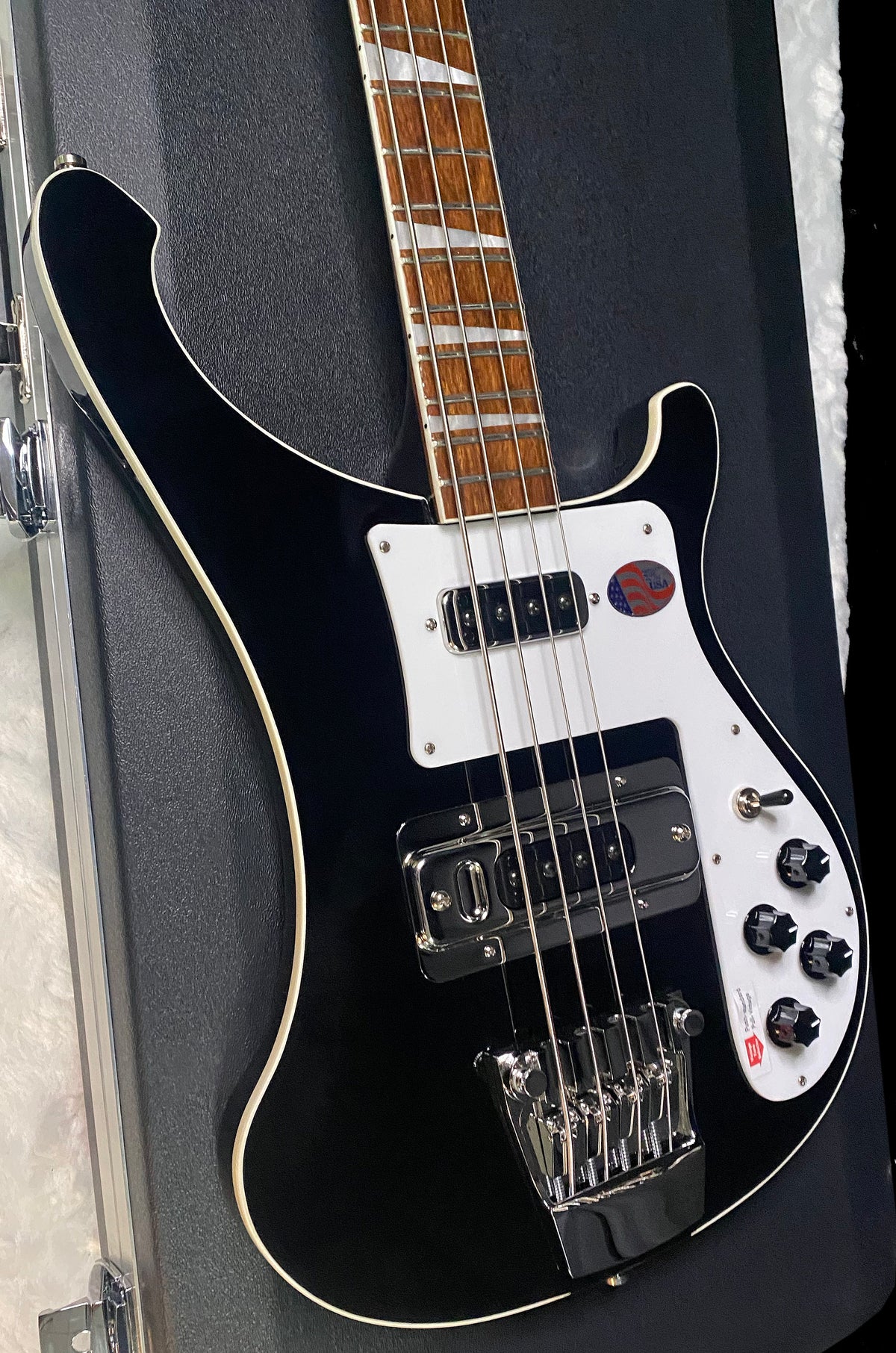 NEW! Rickenbacker 4003 Jetglo Jet Glo JG - 4-String Bass - Authorized Dealer - 9.4 lbs - G07838