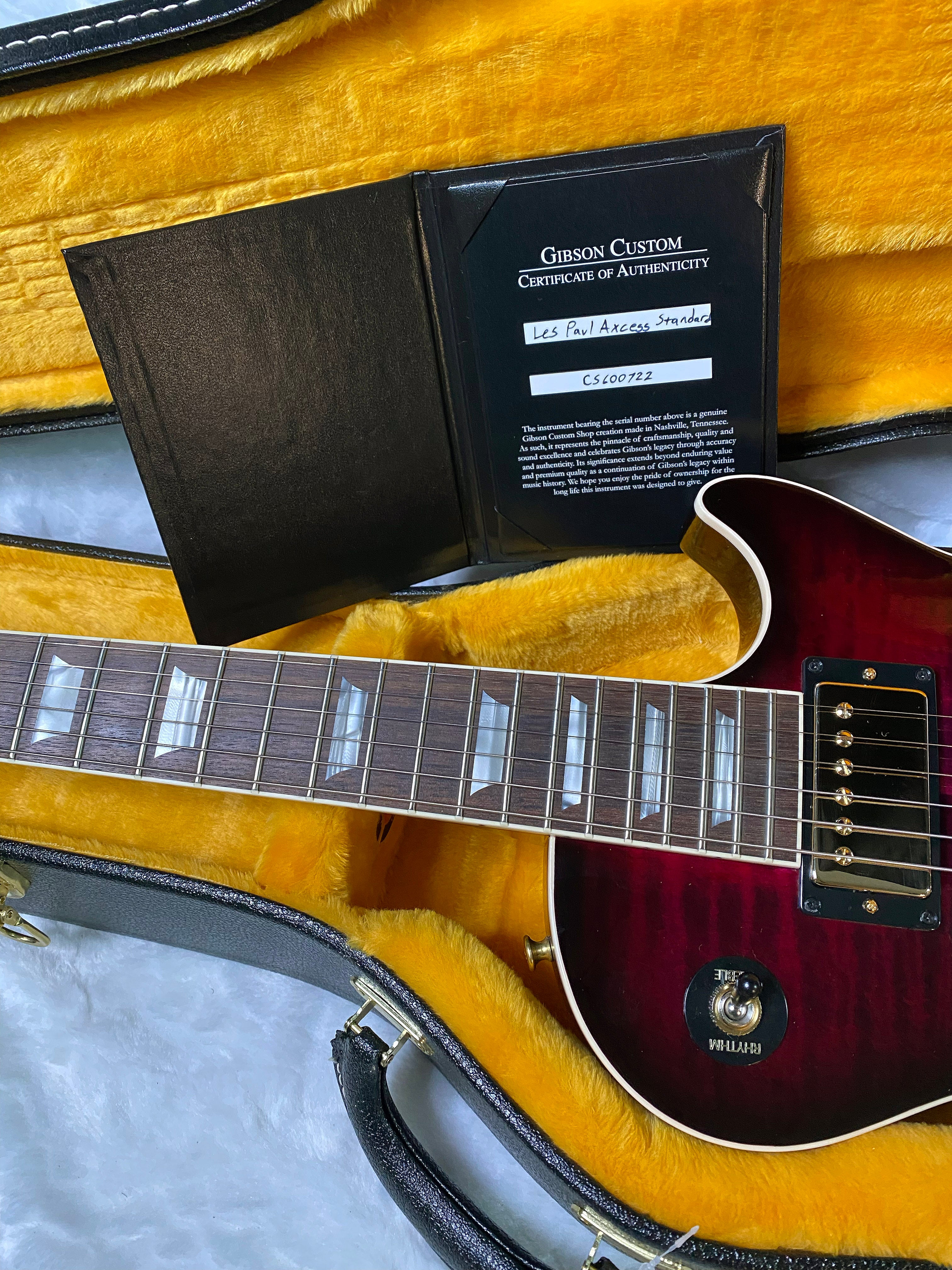 NEW! Gibson Custom Les Paul Axcess Standard Figured Top Floyd Rose Electric Guitar - Greatest Hits II - Authorized Dealer - Tri-Berry Burst - WOW! 8.35lbs - G07129