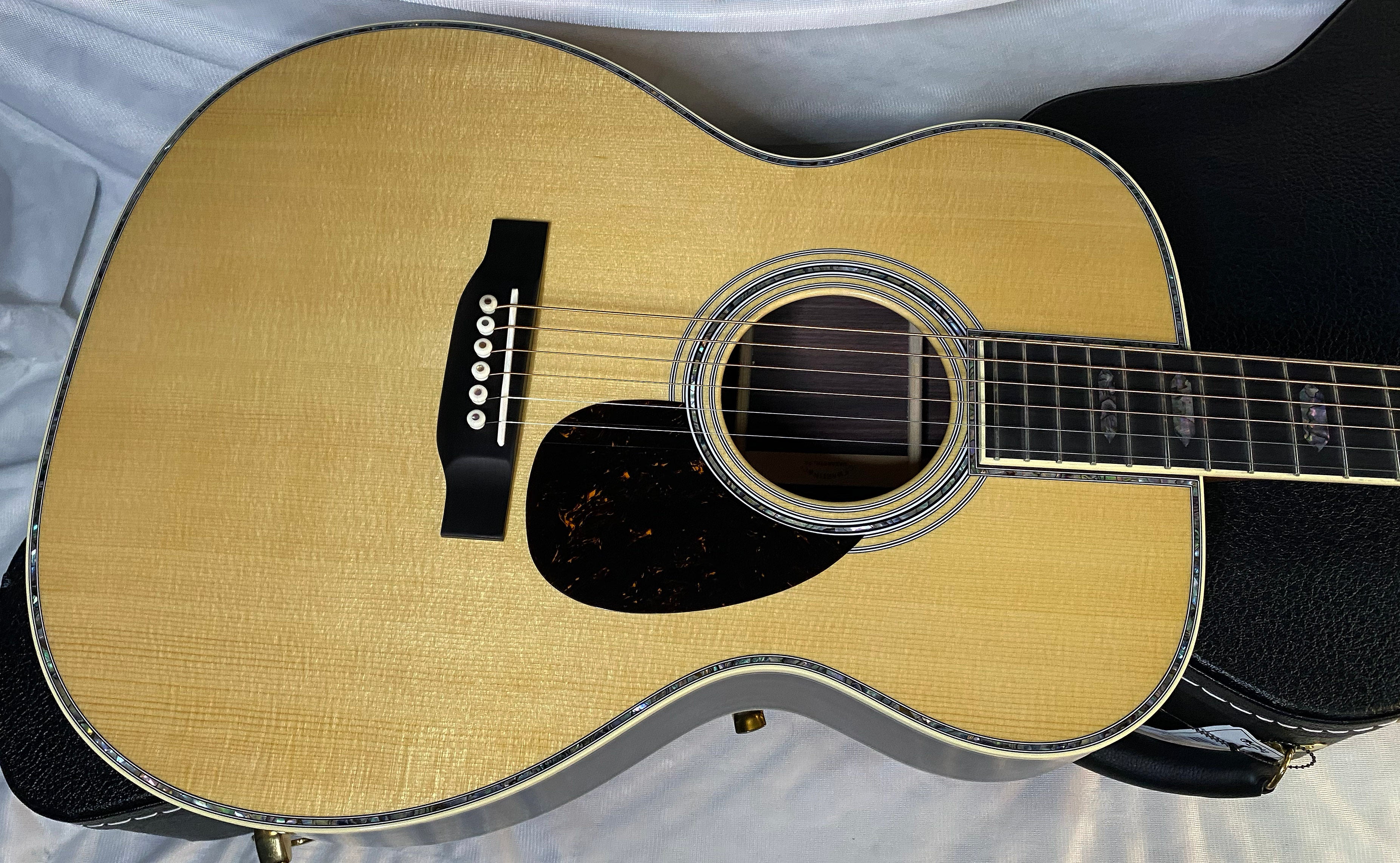 NEW Martin OM-45 Standard Series Acoustic Guitar - Natural with Aging Toner - 4.1lbs - Authorized Dealer - G05691