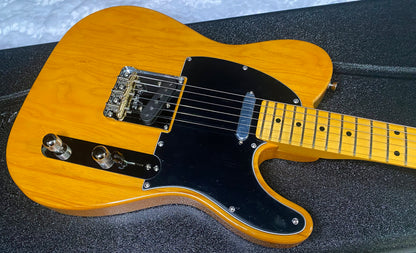 NEW ! Fender American Professional Telecaster - Maple Fingerboard - Ash Body - Natural Finish - 7.25 lbs - Authorized Dealer - G07851