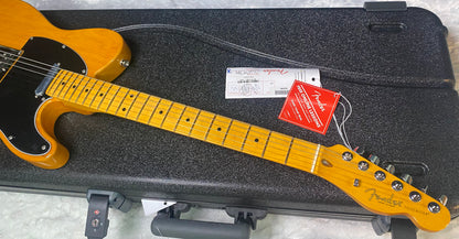 NEW ! Fender American Professional Telecaster - Maple Fingerboard - Ash Body - Natural Finish - 7.25 lbs - Authorized Dealer - G07851