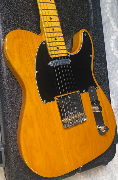 NEW ! Fender American Professional Telecaster - Maple Fingerboard - Ash Body - Natural Finish - 7.25 lbs - Authorized Dealer - G07851