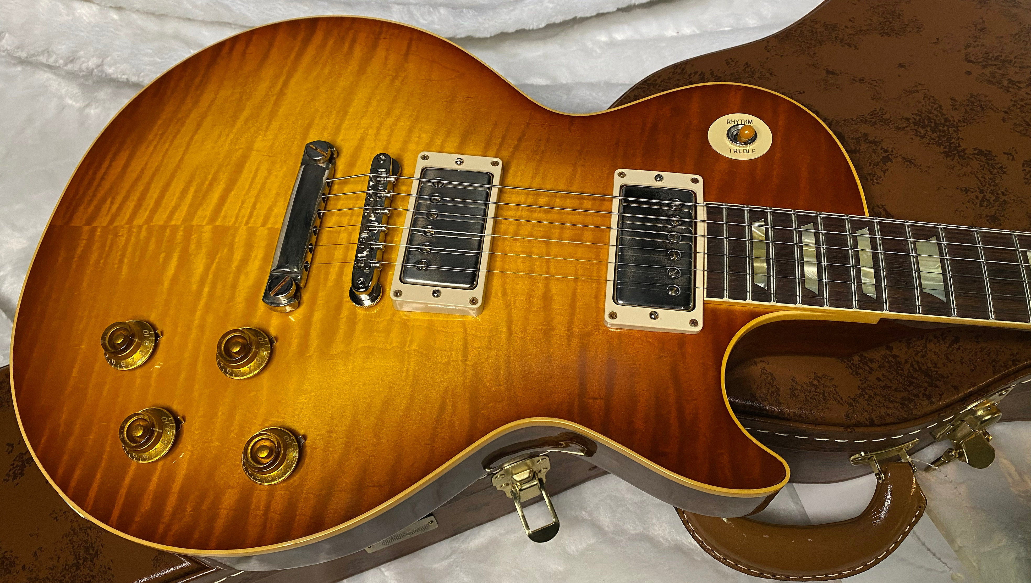 NEW ! Gibson Custom Shop 1959 Les Paul - Slow Iced Tea Fade - Authorized Dealer - Hand Picked Reverse Chevron Quilt / Flame Top - VOS - 8.7 lbs - G06431