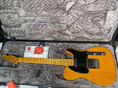 NEW ! Fender American Professional Telecaster - Maple Fingerboard - Ash Body - Natural Finish - 7.25 lbs - Authorized Dealer - G07851