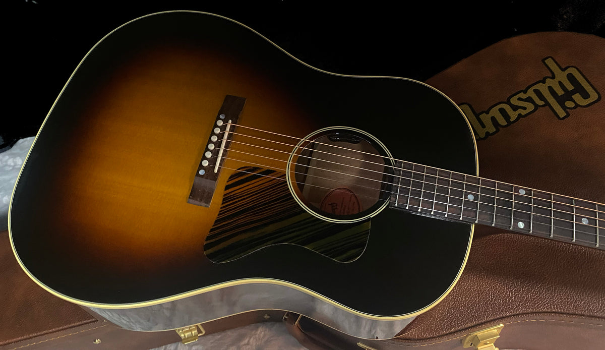NEW ! Gibson '50s J-45 Original - Vintage Sunburst - Baggs HiFi DNA System - 4.3 lbs - Authorized Dealer - G07858