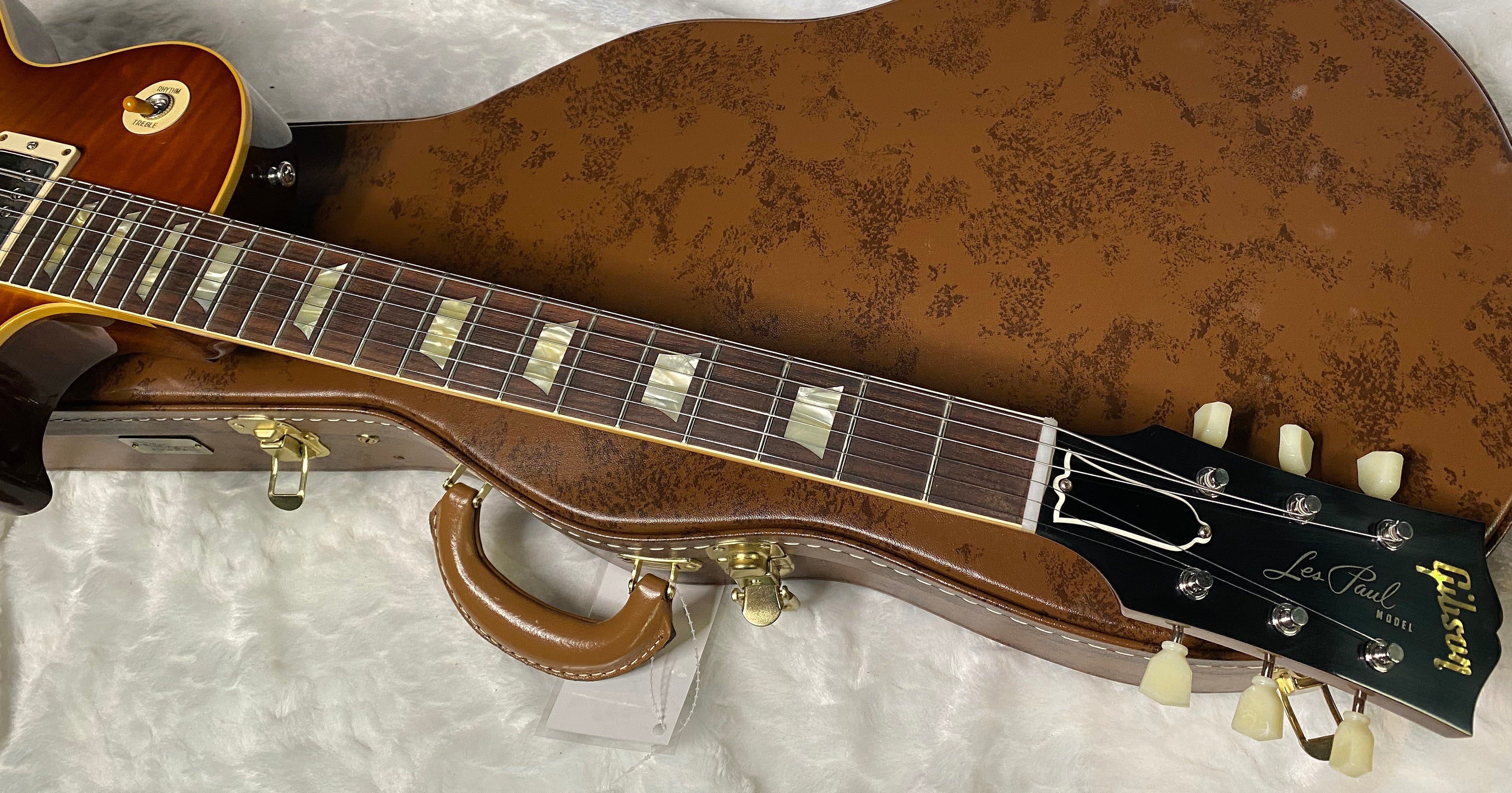 NEW ! Gibson Custom Shop 1959 Les Paul - Slow Iced Tea Fade - Authorized Dealer - Hand Picked Reverse Chevron Quilt / Flame Top - VOS - 8.7 lbs - G06431