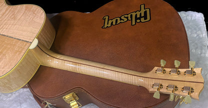 NEW ! Gibson SJ-200 Original Antique Natural - Baggs HiFi DNA System - 4.9 lbs - Authorized Dealer - Incredible Flamed Neck & Back! G07857