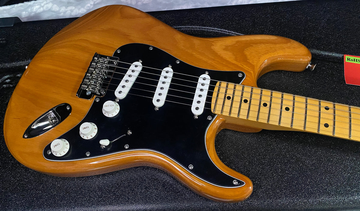 NEW! Fender American Professional Stratocaster - Ash - Natural Finish - Authorized Dealer - G07865