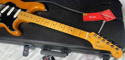 NEW! Fender American Professional Stratocaster - Ash - Natural Finish - Authorized Dealer - G07865