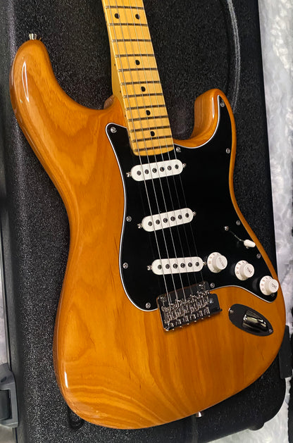 NEW! Fender American Professional Stratocaster - Ash - Natural Finish - Authorized Dealer - G07865