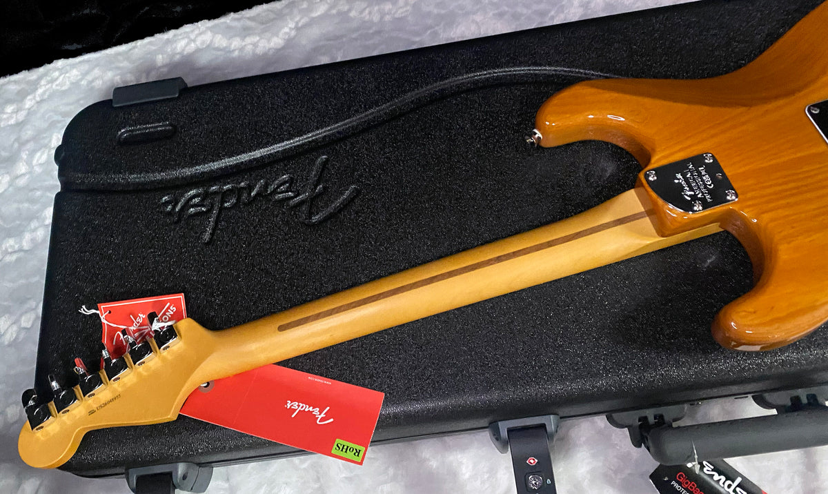 NEW! Fender American Professional Stratocaster - Ash - Natural Finish - Authorized Dealer - G07865