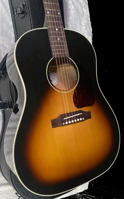 NEW! Gibson J-45 Standard Acoustic Electric Guitar - Baggs HiFi DNA System - Vintage Sunburst - Authorized Dealer - 4.5lbs - G07859