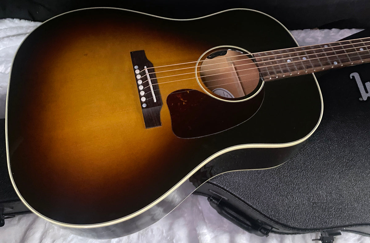 NEW! Gibson J-45 Standard Acoustic Electric Guitar - Baggs HiFi DNA System - Vintage Sunburst - Authorized Dealer - 4.5lbs - G07861