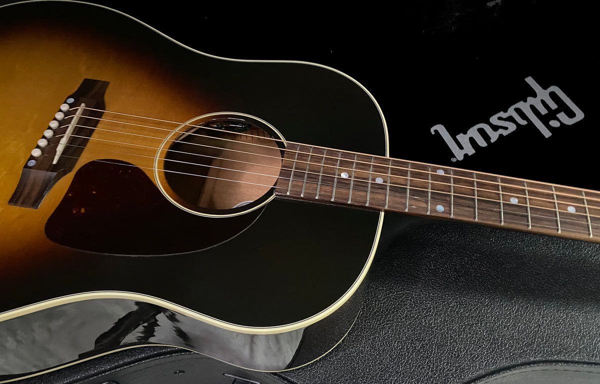 NEW! Gibson J-45 Standard Acoustic Electric Guitar - Baggs HiFi DNA System - Vintage Sunburst - Authorized Dealer - 4.6lbs - G07864