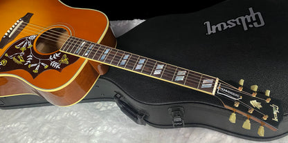 NEW! Gibson Hummingbird Original - Heritage Cherry Sunburst - 4.5lbs - Baggs HiFi DNA system - Authorized Dealer! G07862