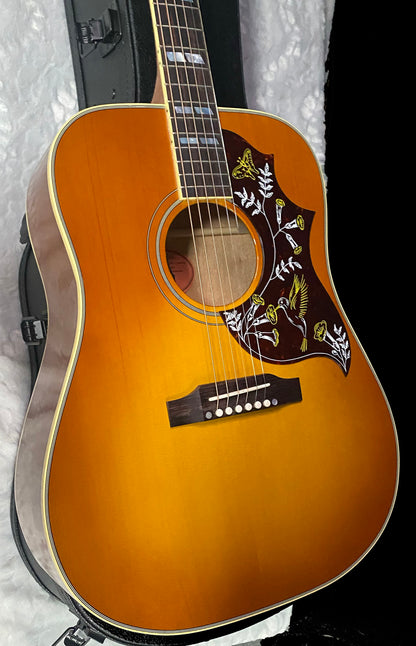 NEW! Gibson Hummingbird Original - Heritage Cherry Sunburst - 4.5lbs - Baggs HiFi DNA system - Authorized Dealer! G07862