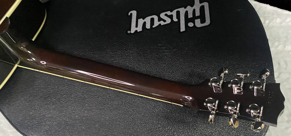 NEW ! Gibson Hummingbird Standard - Vintage Sunburst - Acoustic Electric - Baggs HiFi DNA System - Authorized Dealer - 4.9lbs - G07863