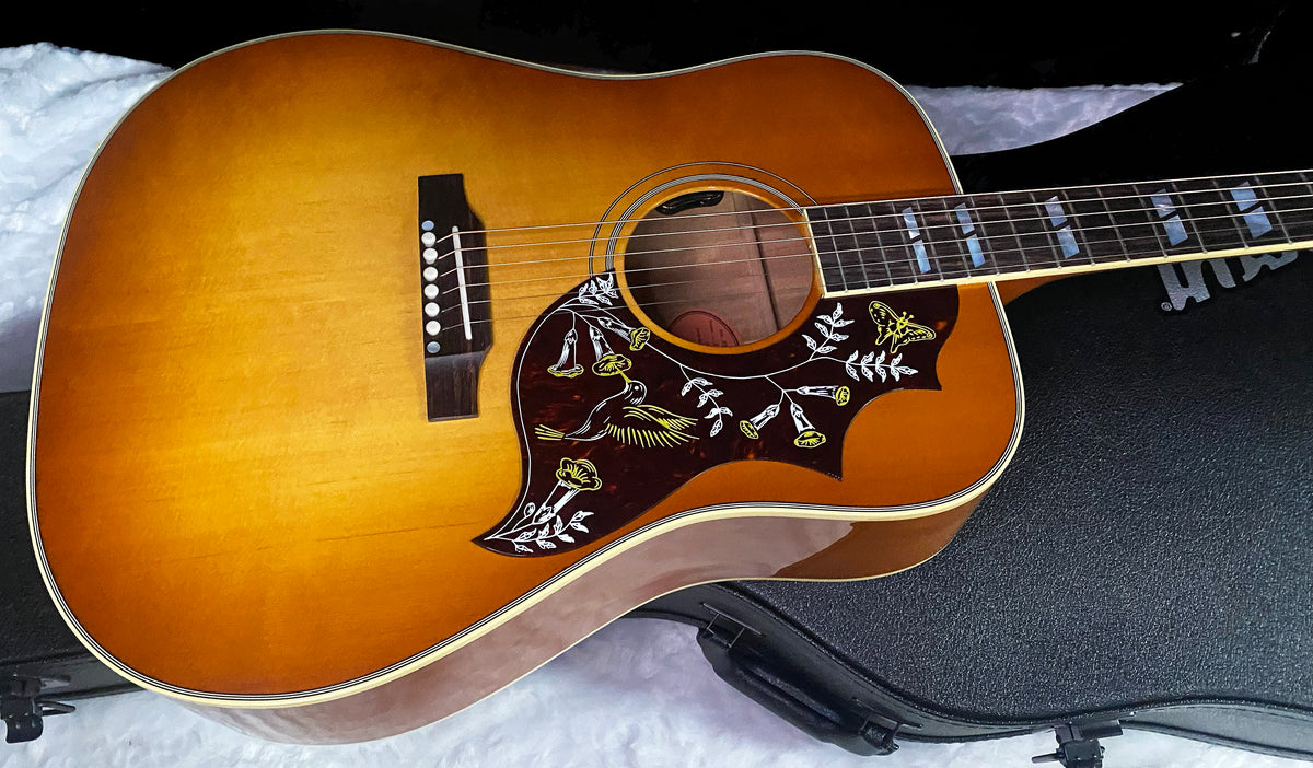 NEW! Gibson Hummingbird Original - Heritage Cherry Sunburst - 4.6lbs - Baggs HiFi DNA system - Authorized Dealer! G07853