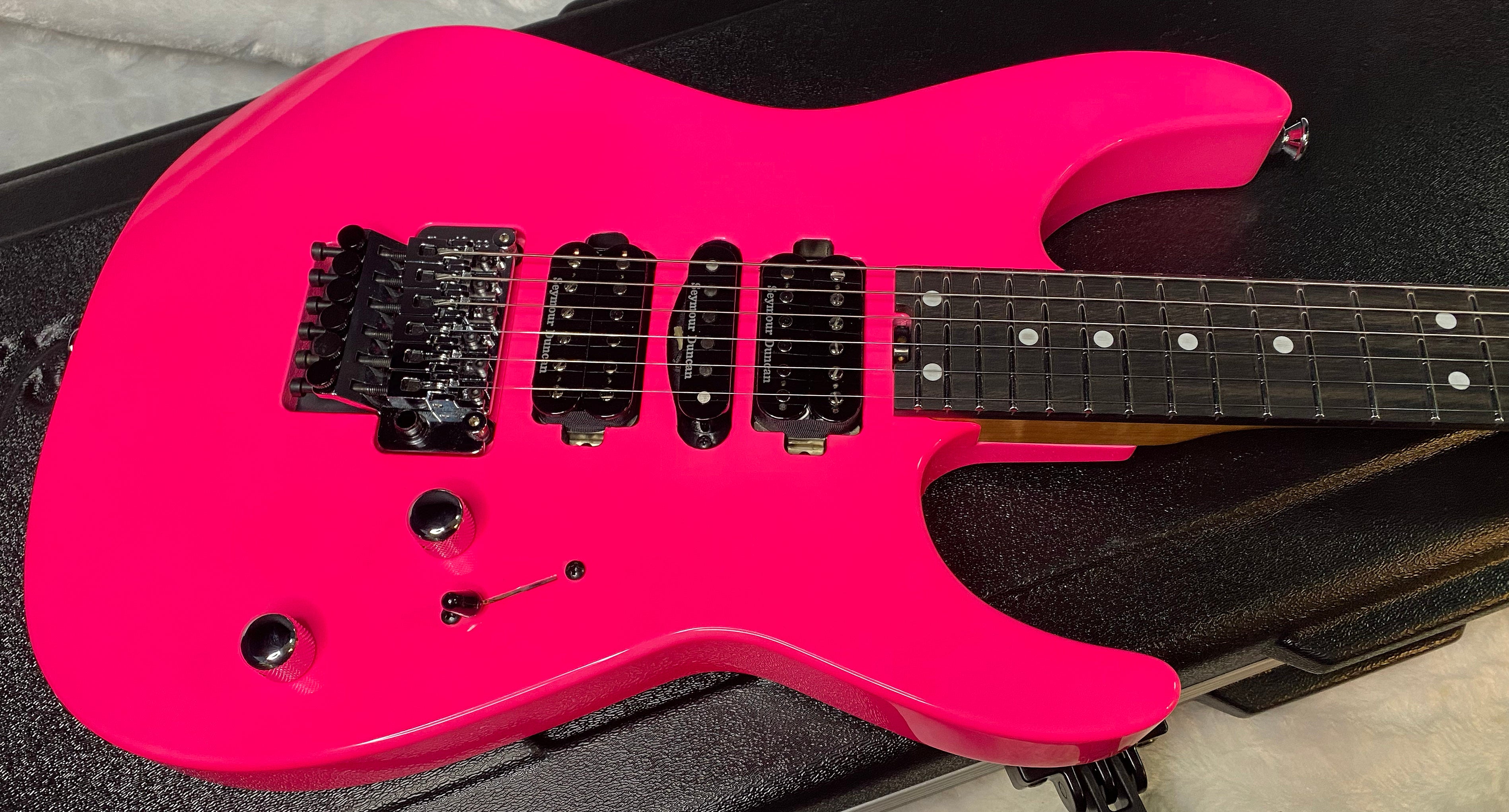 NEW ! Jackson Custom Shop Dinky HSH - Roasted Maple Neck & Ebony Fretboard - DK - Neon Pink - Authorized Dealer - 8.1 lbs - G07143