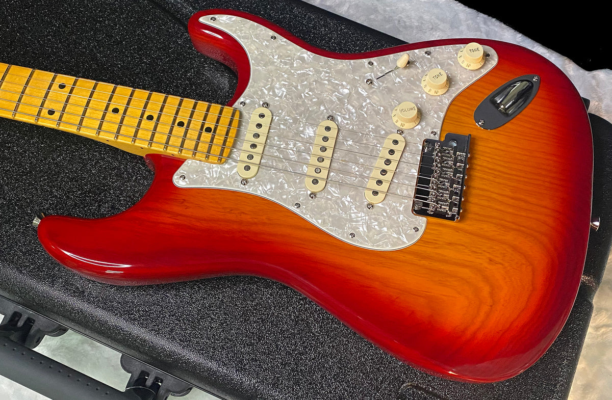 NEW! Fender American Professional Stratocaster - Ash - Aged Cherry Sunburst Finish - Authorized Dealer - G07874