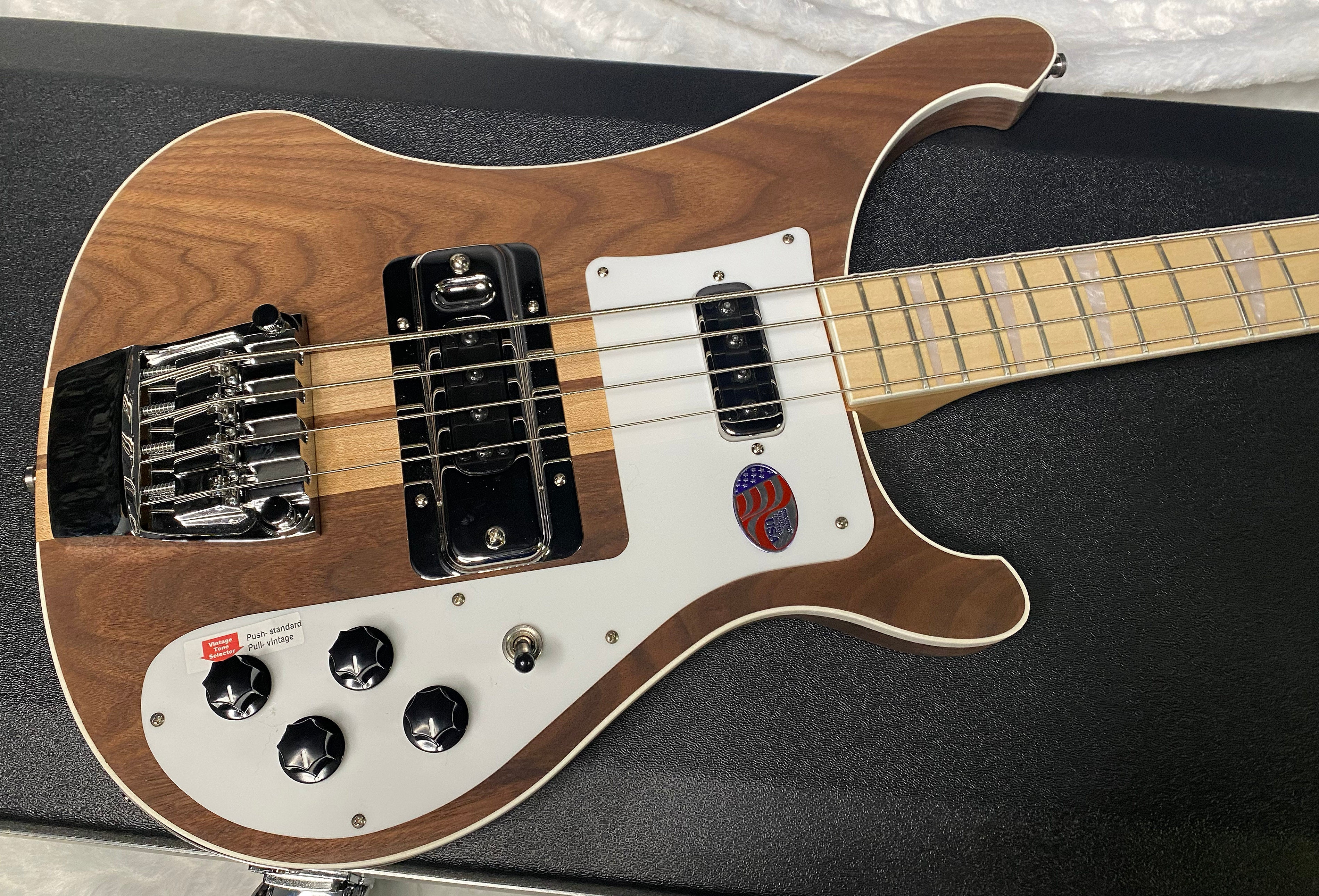 NEW! Rickenbacker 4003 W Walnut - 4-String Bass - Authorized Dealer - 8.65lbs - G06480