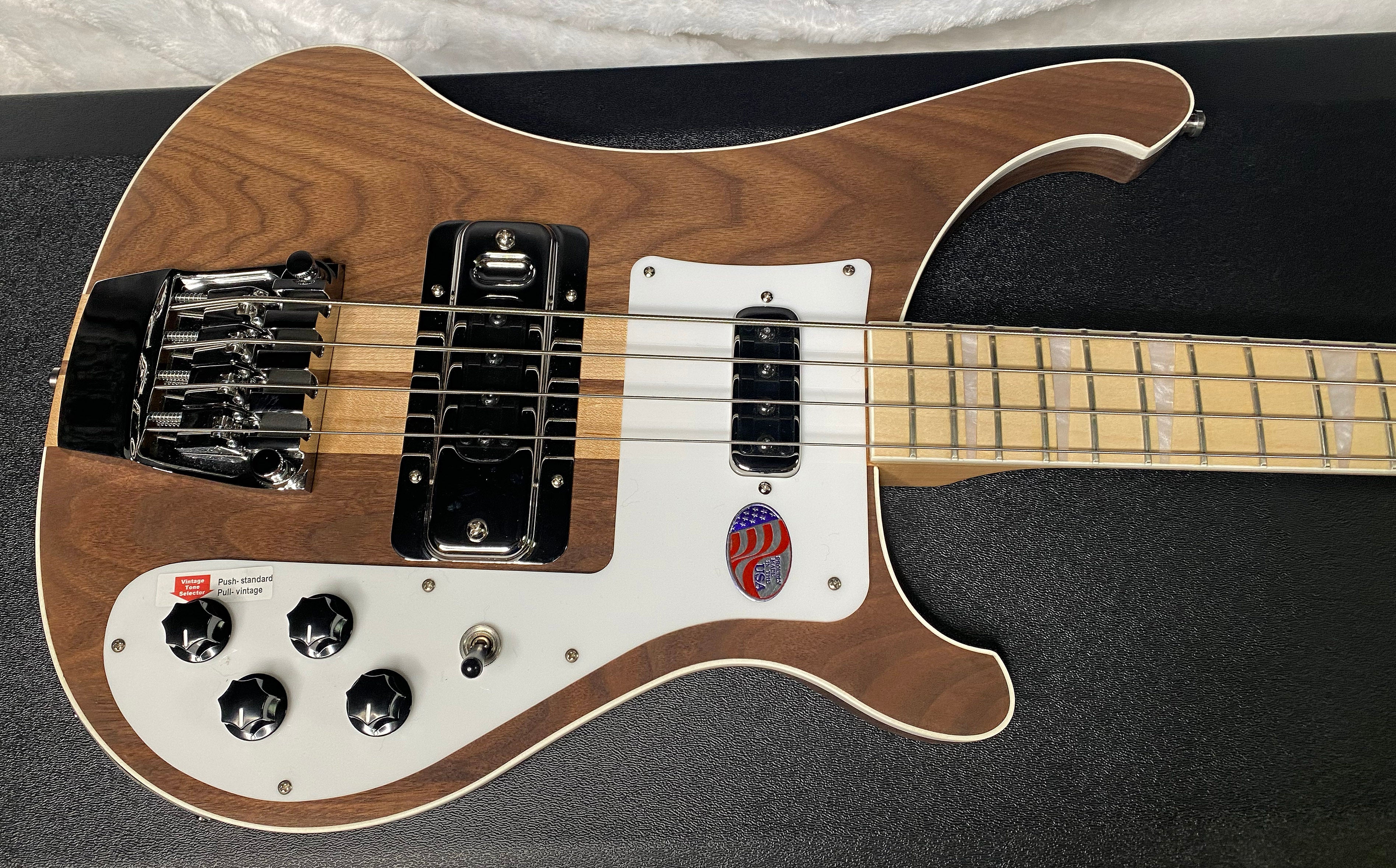 NEW! Rickenbacker 4003 W Walnut - 4-String Bass - Authorized Dealer - 8.65lbs - G06480