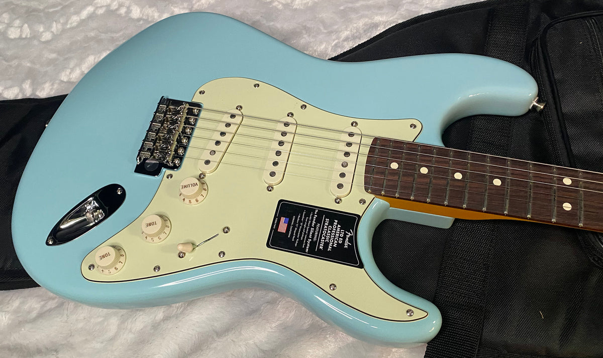 NEW! Fender Limited Edition American Professional Classic Stratocaster featuring the Silent System - Daphne Blue - Authorized Dealer - G07876