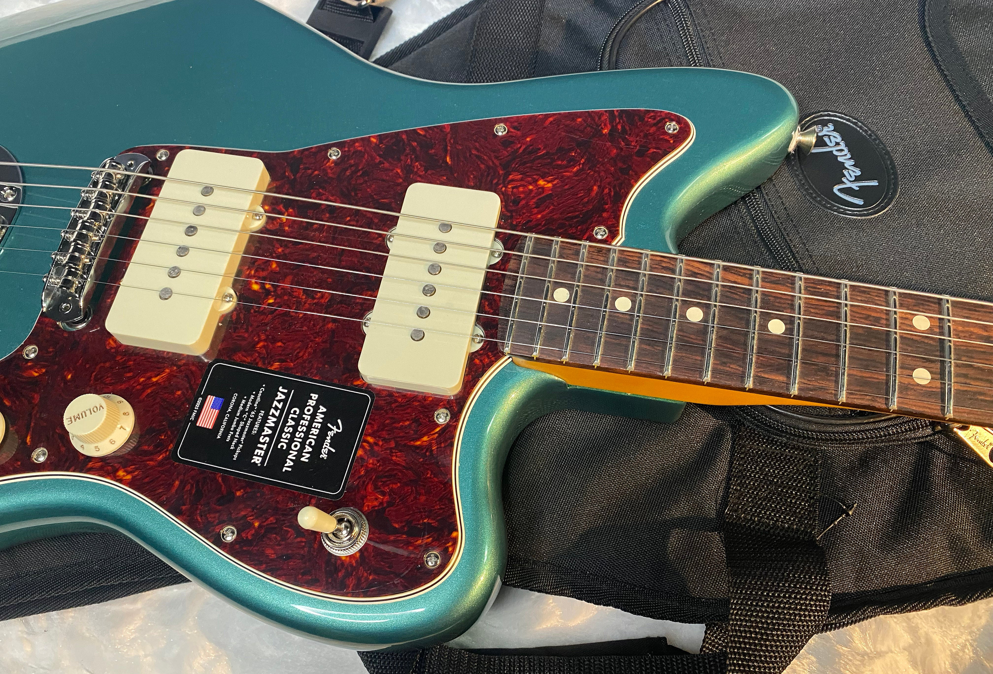 NEW! Fender American Professional Classic Jazzmaster - Faded Sherwood Green Metallic - 7.9lbs - Authorized Dealer - G06523