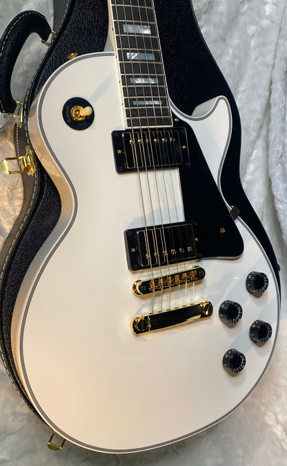 NEW! Gibson Les Paul Custom - Alpine White - Ebony Board - Authorized Dealer - In Stock! - 9.7lbs - G06432