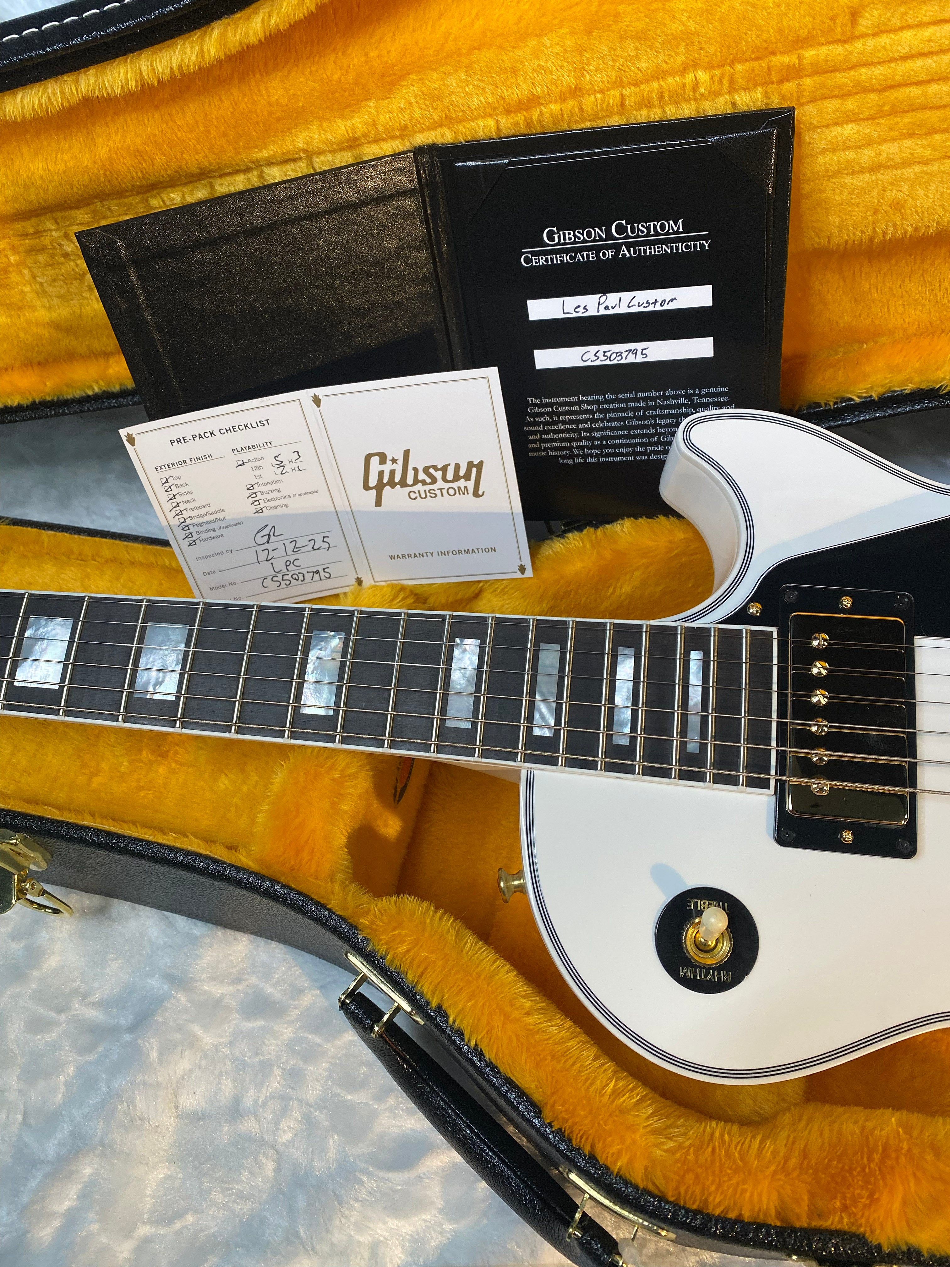 NEW! Gibson Les Paul Custom - Alpine White - Ebony Board - Authorized Dealer - In Stock! - 9.7lbs - G06432