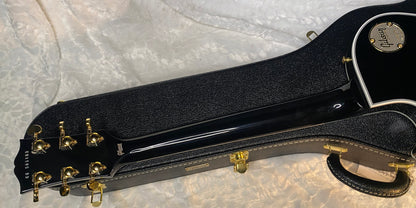 NEW! Gibson Custom Shop Les Paul Custom - Ebony Fingerboard - Authorized Dealer - Only 9.85 lbs - G06439