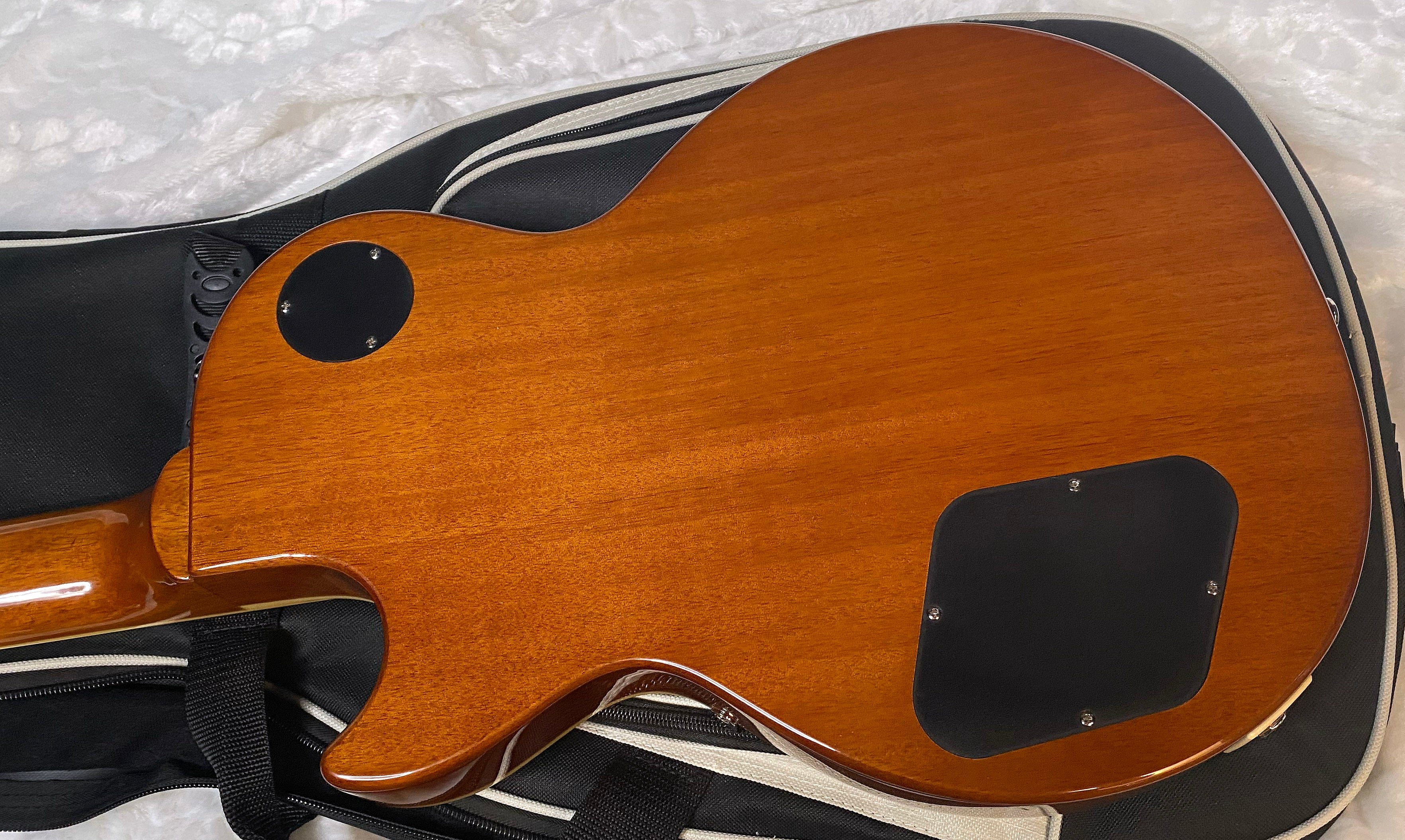 NEW ! Epiphone Les Paul Standard '50s Electric Guitar - Seafoam Green - Authorized Dealer - 8.6lbs - G05079