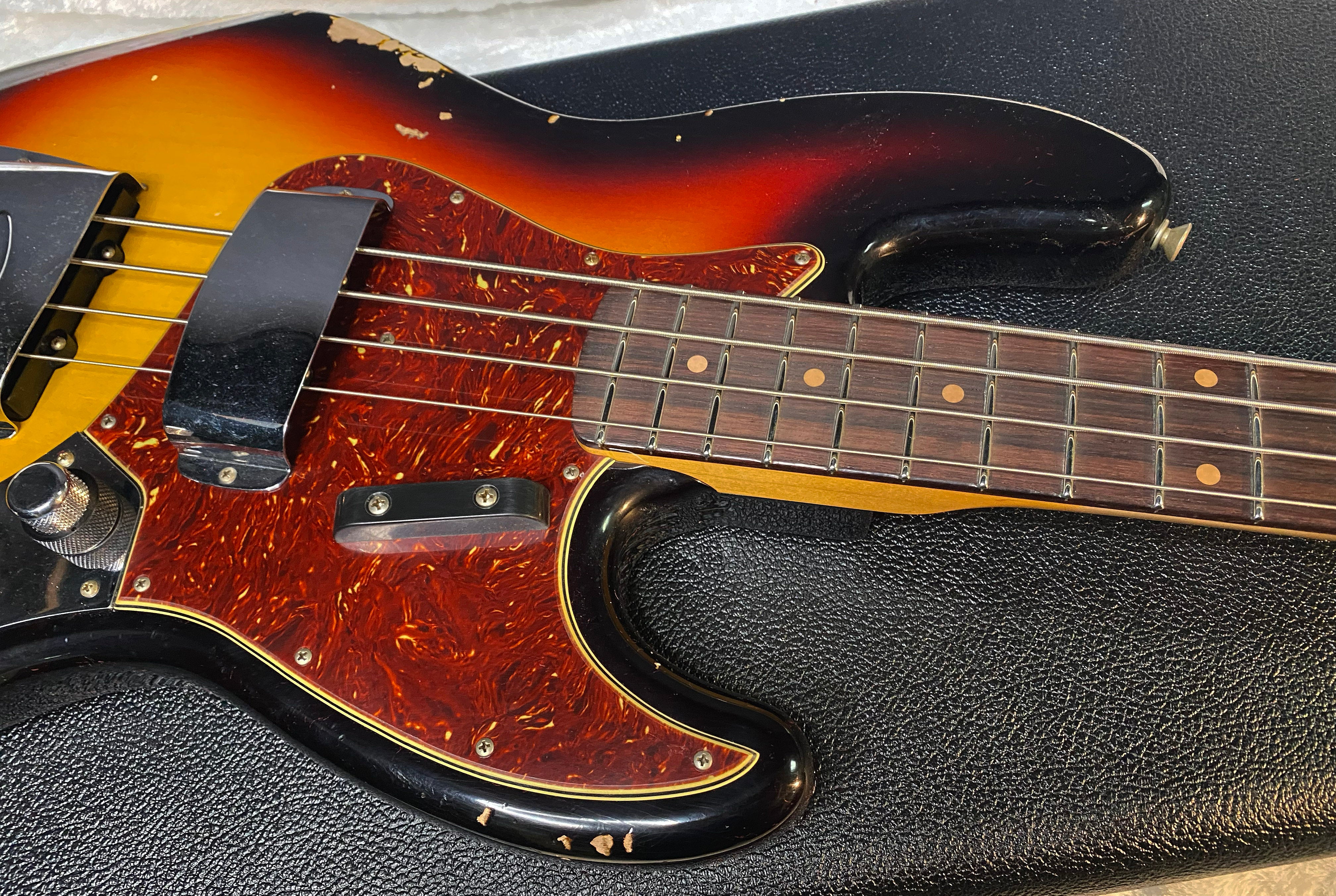NEW ! 1960 Jazz Bass Heavy Relic Custom Shop Reissue - Sunburst - 9.4lbs - Handwound Pick-Ups - Authorized Dealer - G06486