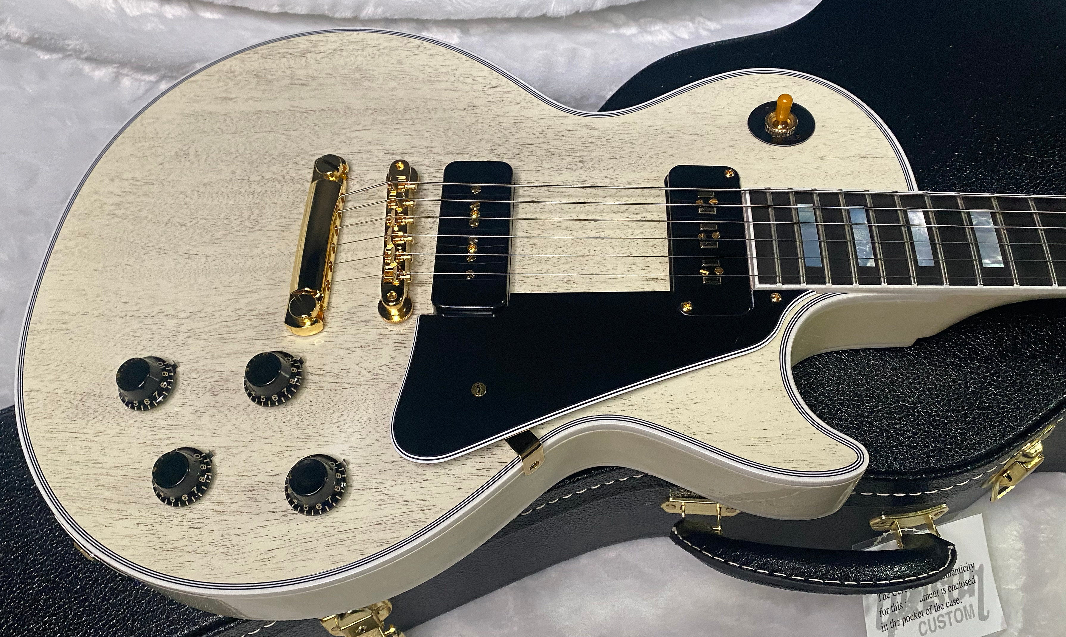 NEW ! Gibson Custom Shop Historic '54 Les Paul Custom Reissue Dealer Select - P-90's Staple Pick-Up - TV White - VOS - Authorized Dealer - 9.3 lbs - G07164