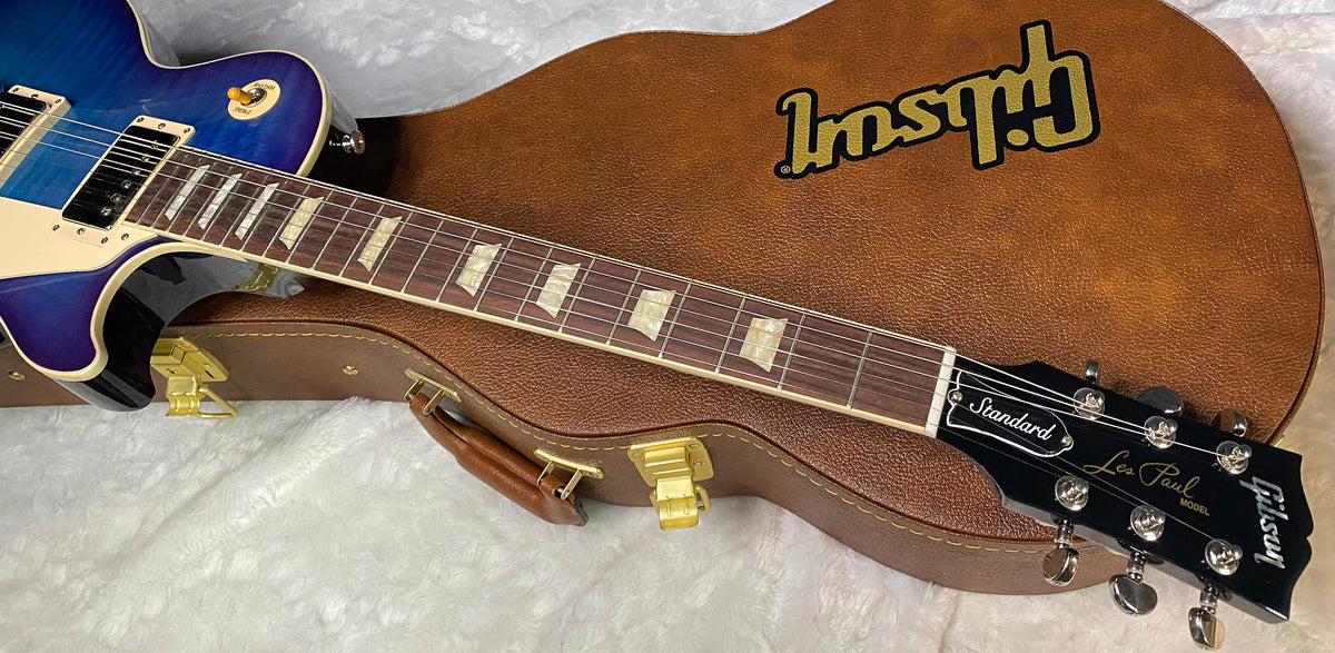 NEW! Gibson Les Paul Standard '60s Blueberry Burst - Authorized Dealer - Beautiful Flame Top - Only 9 lbs - G07888