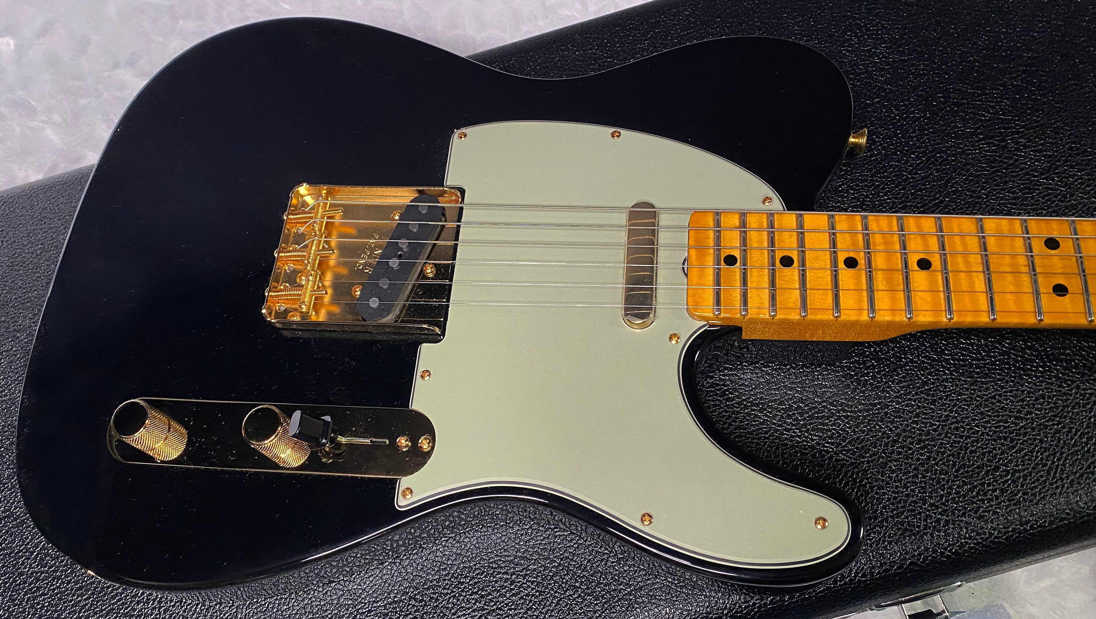 NEW! Fender Custom Shop Flamethrower Telecaster Custom - NOS - Modern Specs - Texas Special Pick-Ups - AAAA Flamed Neck - Black Finish - Gold Hardware - Authorized Dealer - 7.45lbs - G07166